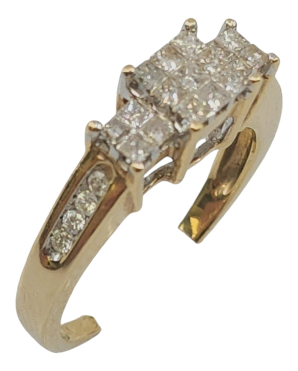 10k yellow gold diamond ring