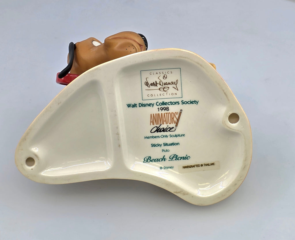 WDCC Walt Disney "Sticky Situation Pluto Dog from Beach Picnic w Box