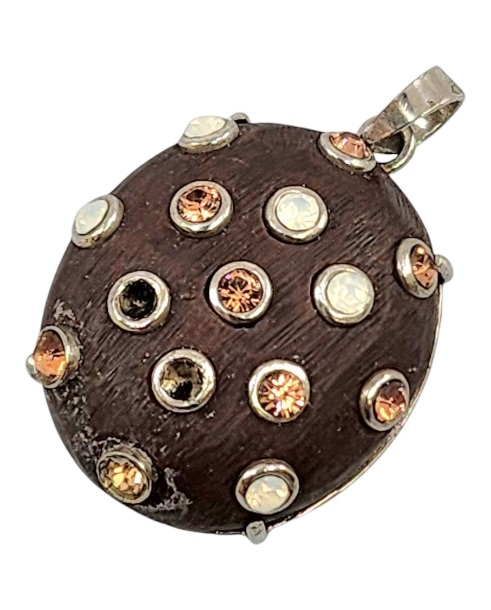 Vintage stone studded sterlingsilver wood pendant