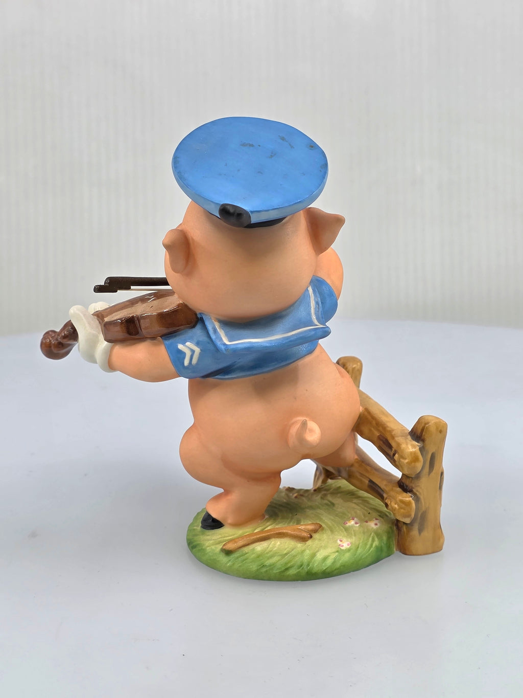 WDCC Three Little Pigs Fiddler Pig Hey Diddle Diddle I Play On My Fiddle