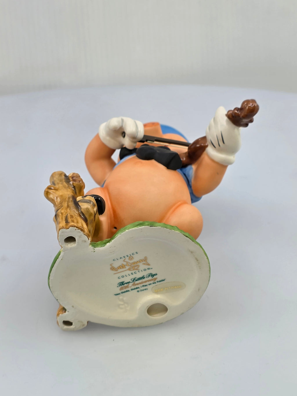 WDCC Three Little Pigs Fiddler Pig Hey Diddle Diddle I Play On My Fiddle