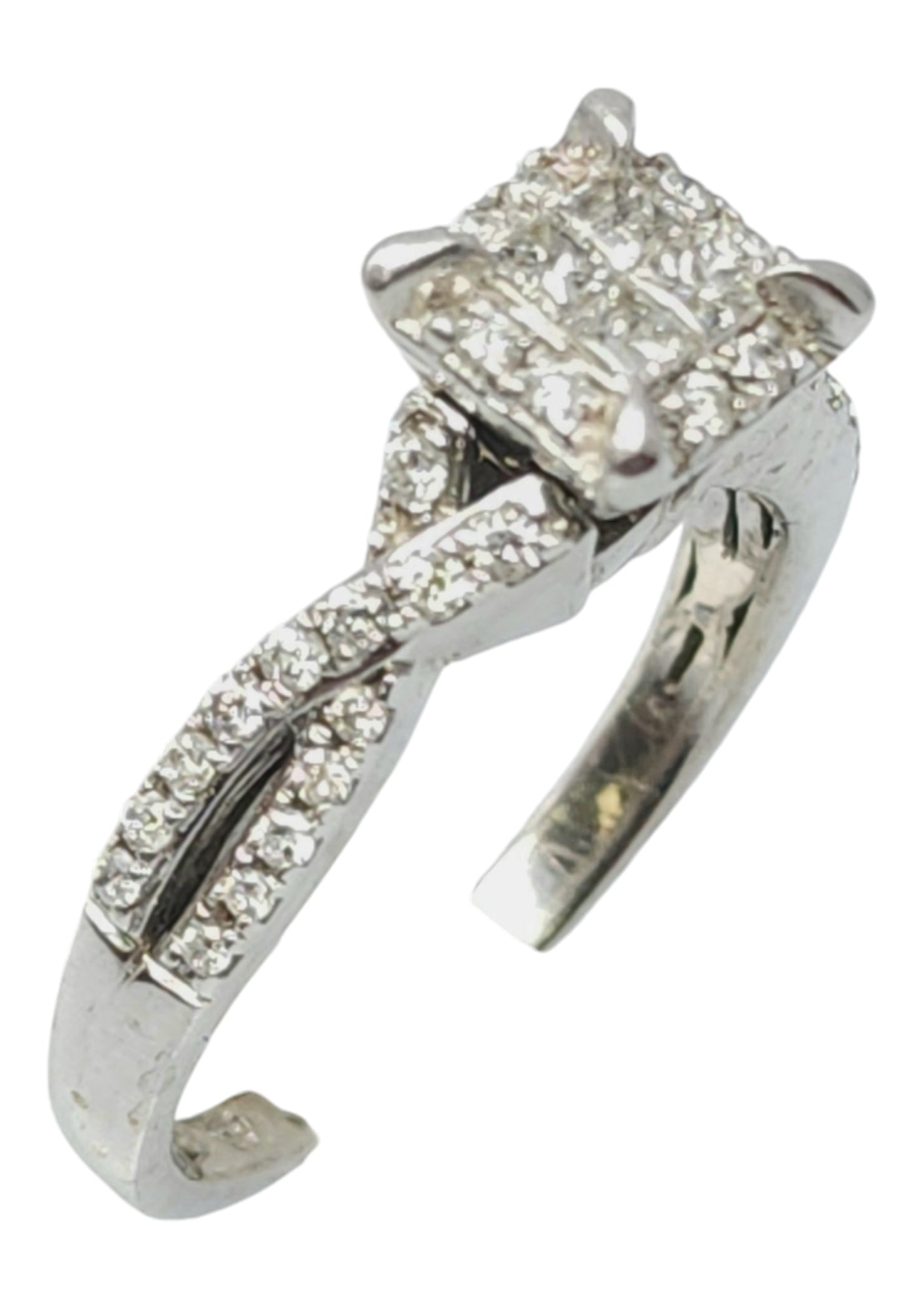 10k white gold diamond ring