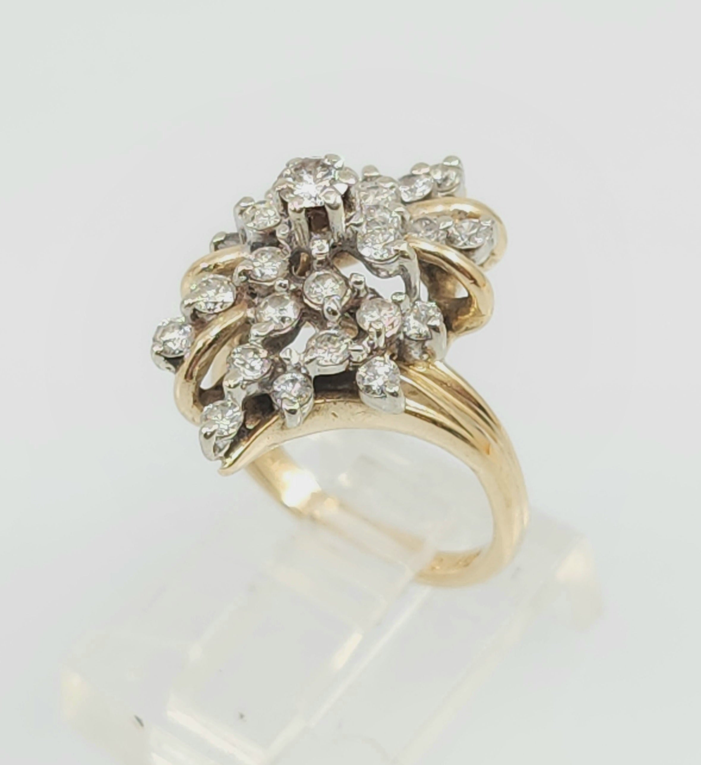 Vintage 14k yellow diamond ring