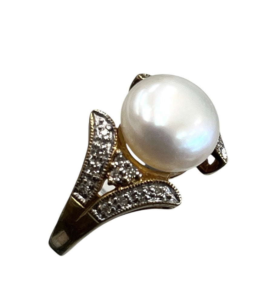 Pearl Ring