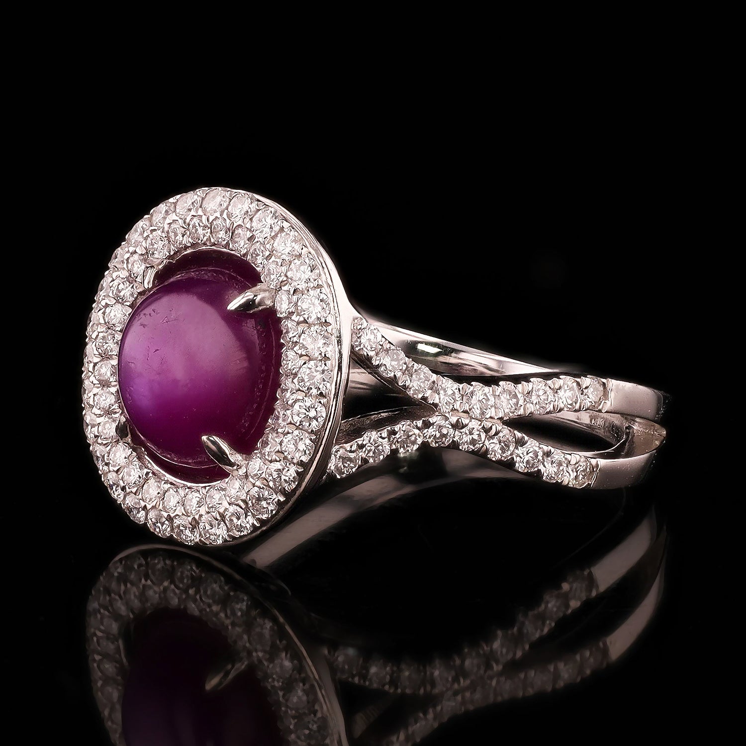4.16ct UNHEATED Ruby and 0.68ctw Diamond Platinum Ring (GIA CERTIFIED)