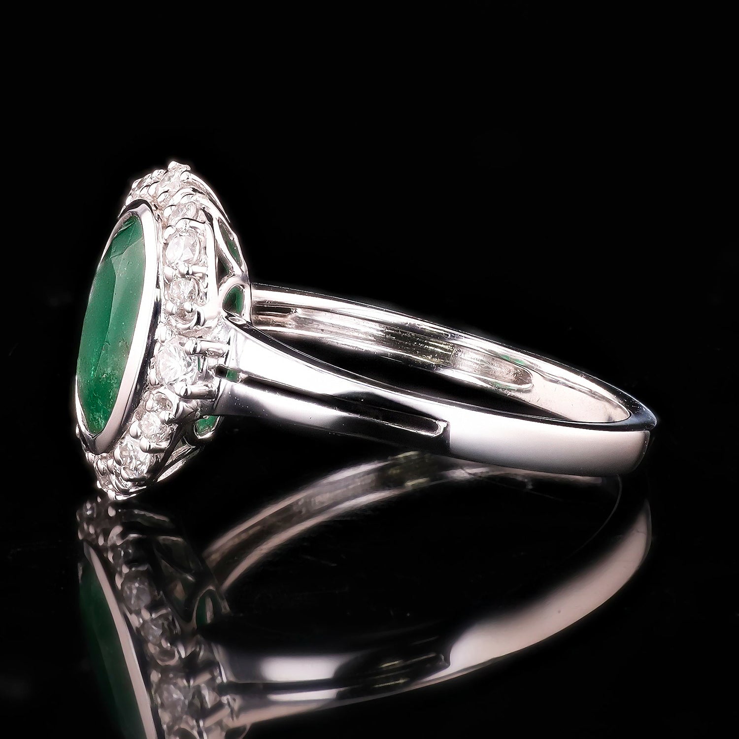 1.68ct Emerald and 0.28ctw Diamond Platinum Ring