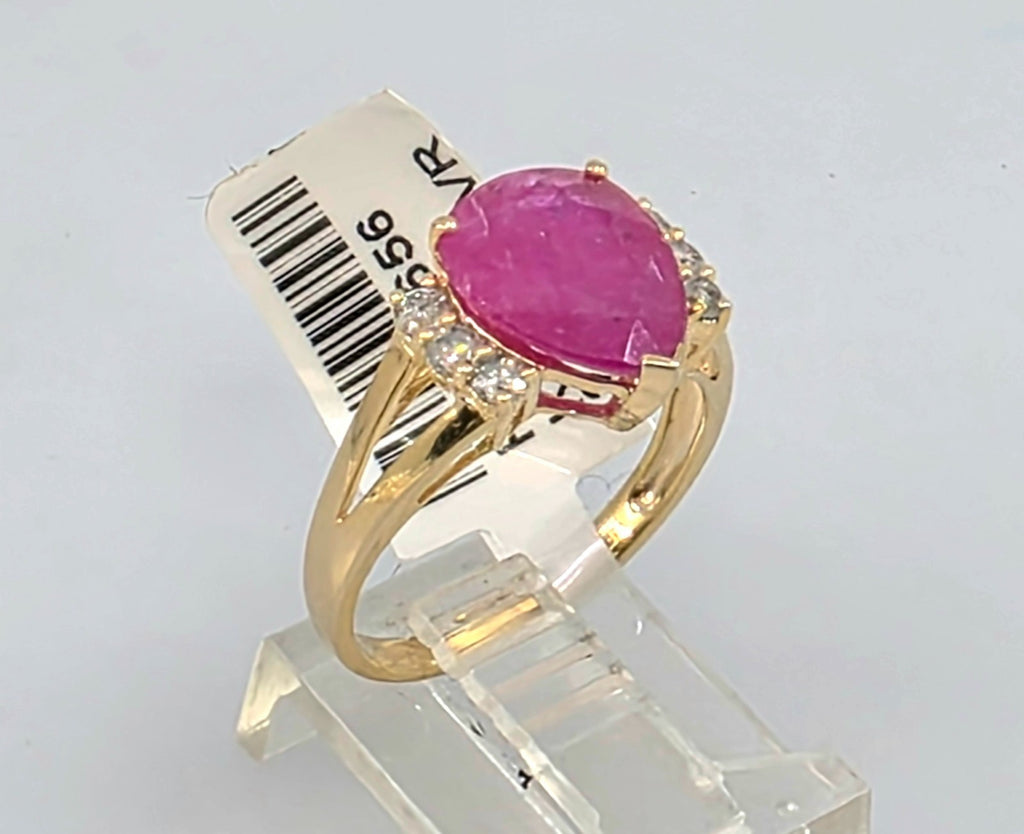 GGA 3.3 ct Ruby and Diamond Silver Ring