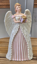LENOX GIFT FROM HEAVEN The 2001 Christmas ANGEL - MINT CONDITION -- --Jl468