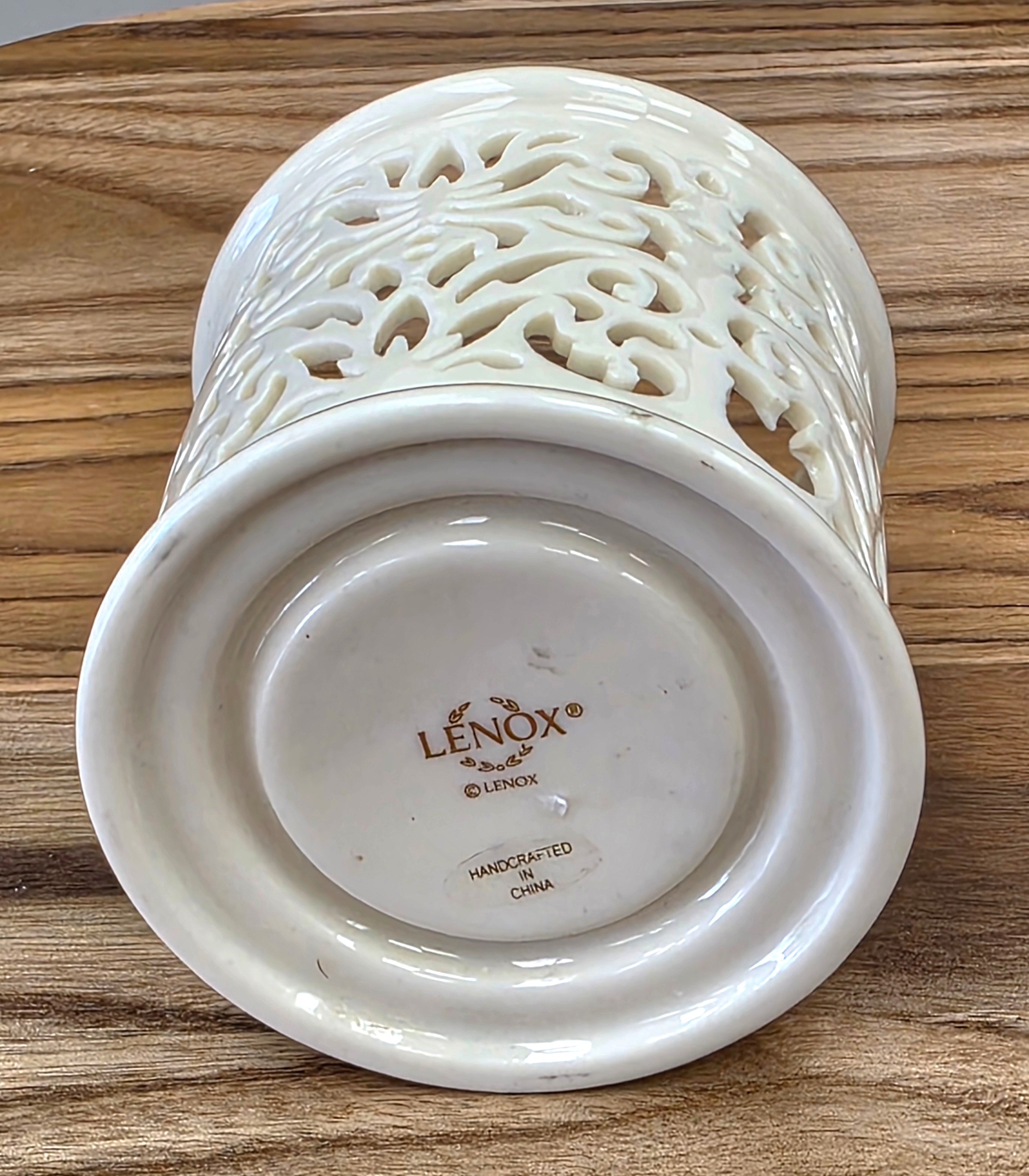 Lenox Filigree Cut 24K Gold Trim Tea Light Votive Candle Holder 2.75" Tall