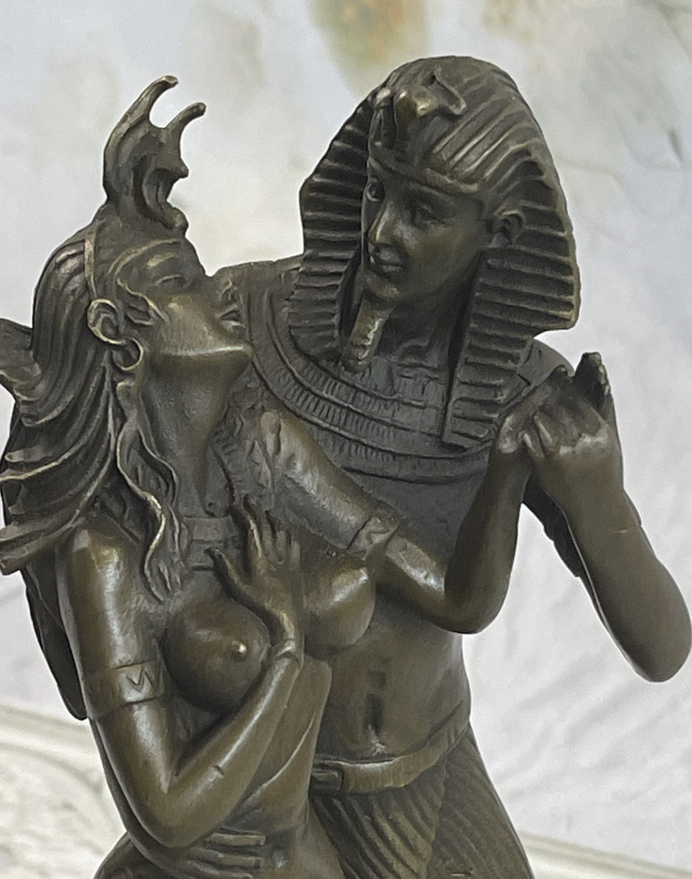 Vitaleh Egyptian Pharaoh and Lover Queen Bronze Statue